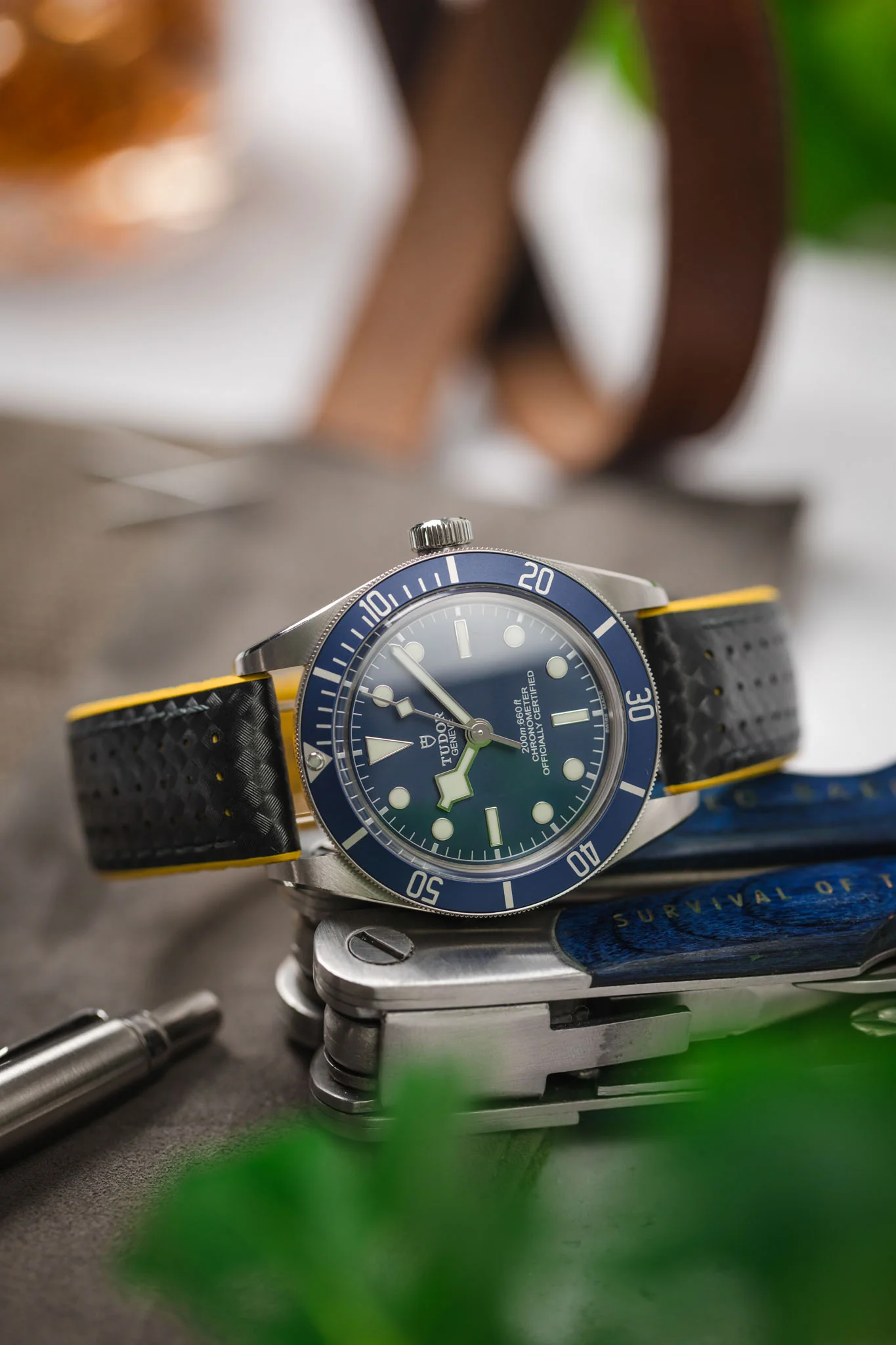 Thumb 4